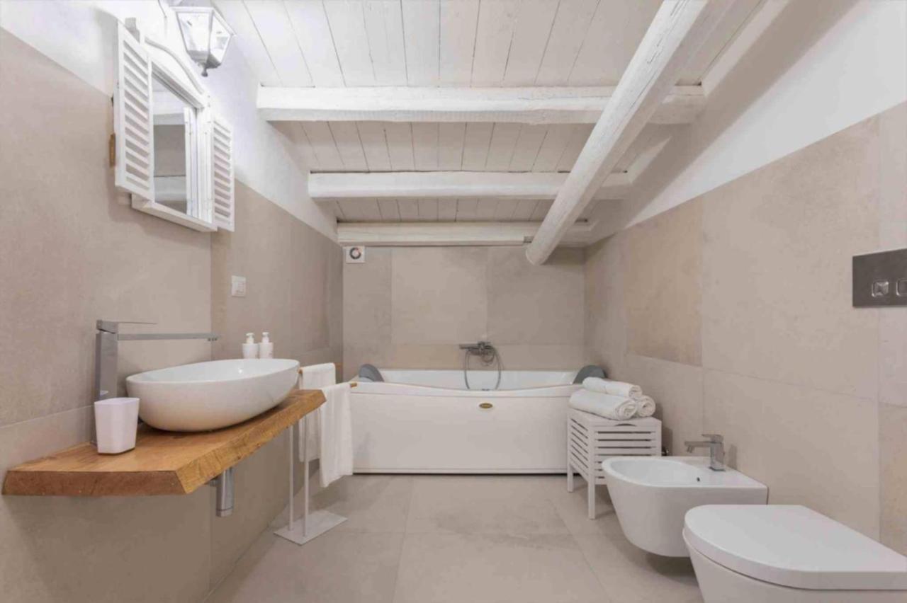 Ortigia Sunset Apartments - Xenia Sicily Villas Syracuse Ngoại thất bức ảnh
